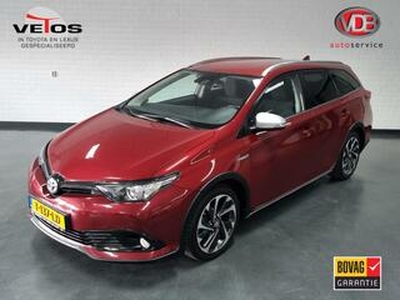 Toyota AURIS Touring Sports 1.8 Hybrid Freestyle / Navi