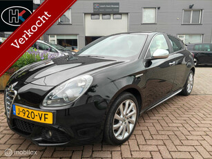 Alfa Romeo Giulietta 1.4T 170pkH6 Distinctive Clima Navi????????