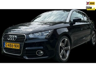 Audi A1 1.4 TFSI Ambition S line Velgen / Airco / Navigatie