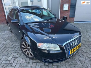 Audi A4 Avant 2.0 TFSI quattro Pro Line / Pano / Navi /