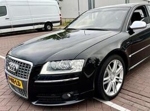 Audi A8 5.2 S8