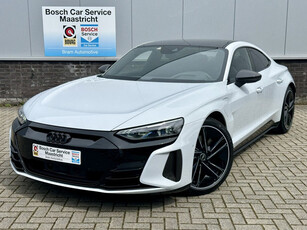 Audi RS e-tron GT | Ceramic Brakes | 4 Wheel Steering | Carbon-Pack| B&O | 20' | 440kW | 600 PK| | 93 kWh | Panorama | HUD | Massage-seats Ventilated | Adaptive CC | Interesse, Proefrit? Bel of app met: 06-24 28 28 42