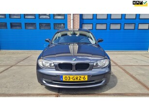 BMW 1-serie 116i Business Line *airco* trekhaak