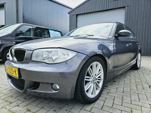 BMW 1-serie 116i High Executive M PAKKET AIRCO IJS KOUD APK 05/2025