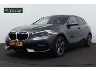 BMW 1-serie 118i Executive Edition Automaat (NAVIGATIE