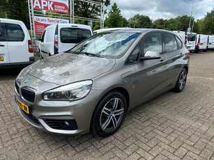 BMW 2-serie Active Tourer 225xe iPerformance Navigatie/ Panoramadak