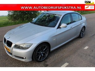 BMW 3-serie 320i Business Line