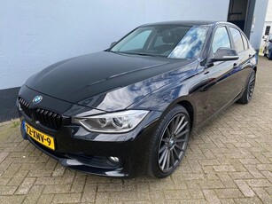 BMW 3-serie 320i High Executive Automaat