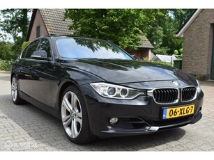 BMW 3-serie 328i Upgrade Edition Navi schuifdak xenon