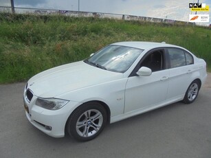 BMW 3-serie Bmw 318d diesel airco ecc lmv navigatie pdc