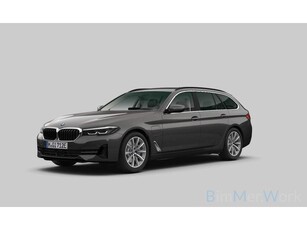 BMW 5-serie Touring 530e xDrive Executive Assistant