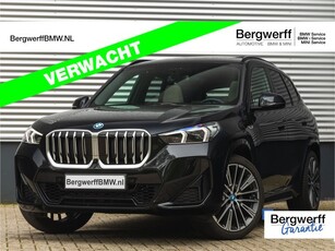 BMW X1 30e xDrive M-Sport - Pano - Memory - Driving Ass