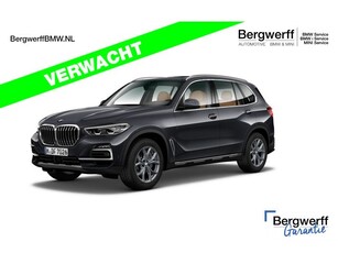 BMW X5 xDrive30d xLine - Pano - Trekhaak - Comfortzetels -