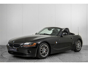 BMW Z4 Roadster 2.5i .