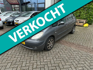 Citroen Xsara Picasso 1.6i Différence 2