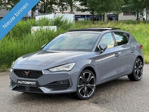 CUPRA Leon 1.4 e-Hybrid VZ Black Edition 245 Pk Pano ACC