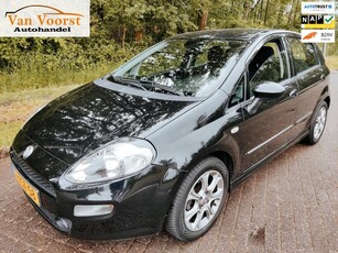 Fiat Punto Evo 0.9 TwinAir Street AIRCO APK 5 Deurs Zwart