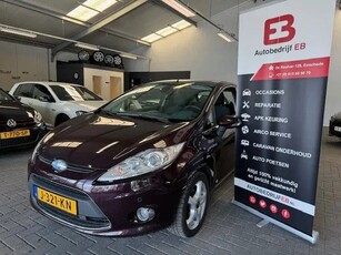 Ford Fiesta 1.4 Ghia Trekhaak-pdc- Climatronic-