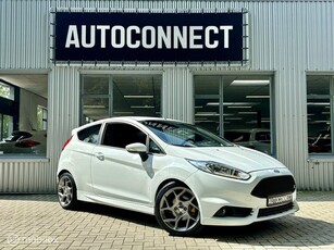 Ford Fiesta 1.6 ST. 183 PK, AIRCO, ALCANTARA STUUR.