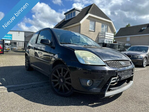 Ford Fiesta 2.0-16V ST