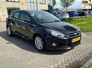 Ford Focus 1.0 EcoBoost Lease Titanium Navi! Trekhaak! PDC!