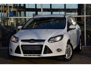 Ford Focus 1.0 EcoBoost Titanium Nav. Airco Trekhaak Elek.