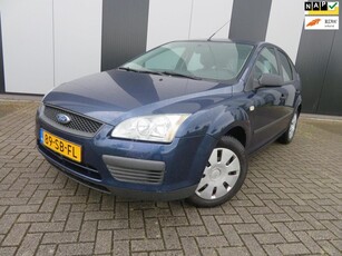 Ford Focus 1.6-16V Champion