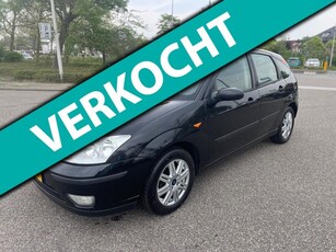 Ford Focus 1.6-16V Futura / 1E.EIGENAAR / AIRCO / LEDER /