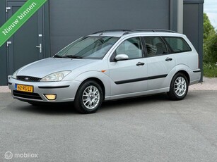 Ford Focus Wagon 1.6-16V Futura RECENT GROOT ONDERHOUD