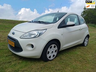 Ford Ka 1.2i Comfort start/stop 2 sleutels Airco Ond.