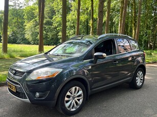 Ford Kuga 2.0 TDCi Titanium / Navi / Clima / 4x4