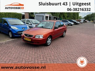 Hyundai Accent 1.5i LS automaat!