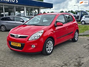 Hyundai I20 1.2i DynamicVersion Huurkoop Inruil Service