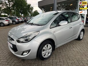 Hyundai Ix20 1.4i i-Motion, Hoge zit, Airco, trekhaak, etc.