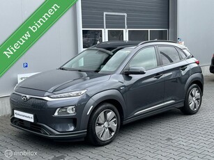 Hyundai Kona EV Premium 64 kWh, Led, Leder, Trekhaak,1ste