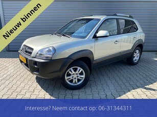 Hyundai Tucson 2.0i Style Nieuwe apk Trekhaak Airco