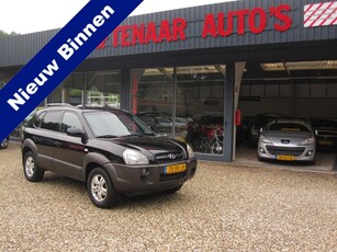 Hyundai Tucson 2.0i Style zeer nette met trekhaak