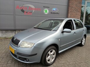 Škoda Fabia 1.4-16V Elegance Automaat - Airconditioning -