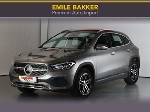 Mercedes GLA-klasse 200 Luxury Line PANODAK