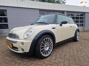 Mini Mini 1.6 Cooper Park Lane ( AUTOMAAT)