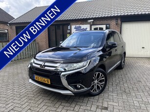 Mitsubishi Outlander 2.0 Instyle 7p Schuifdak Leer Trekhaak