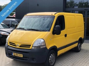 Nissan Interstar 2.5 DCI 100.28-308L (bj 2006)