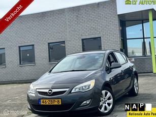 Opel Astra 1.4 Edition|Airco Cruise Trekhaak NAP