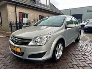 Opel Astra 1.6 Business