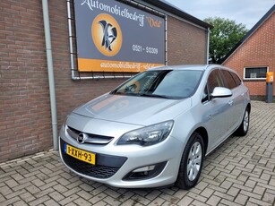 Opel Astra Sports Tourer 1.6 CDTi Business + (bj 2014)