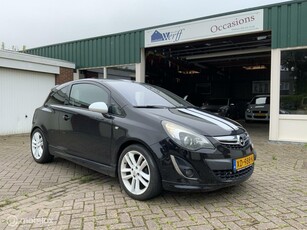 Opel Corsa 1.4-16V,CRUISE,17INCH LM VELGEN,SPOILER PAKKET,MISTLAMPEN.