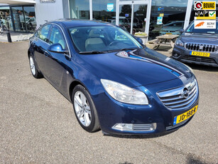 Opel Insignia 1.8 Cosmo - Navi - PDC - Cruise - Clima - Schuifdak