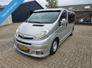 Opel Vivaro 2.5 CDTI L2H1 DC VPC