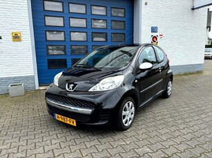 Peugeot 107 1.0-12V ACCENT