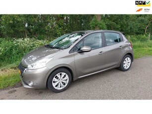 Peugeot 208 1.2 VTi Envy